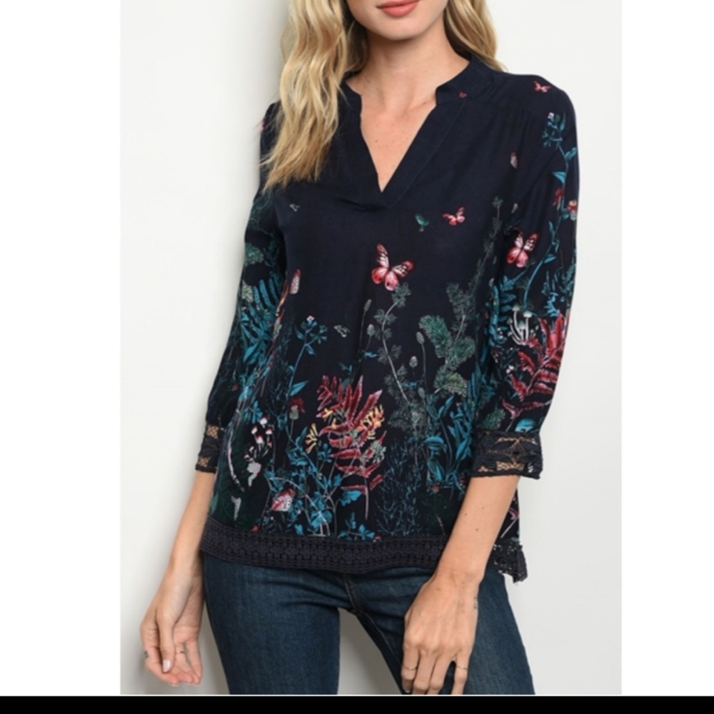 Light Weight Butterfly and Flower Top